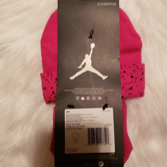 NWT Jordon Infant hat and booties - Picture 4 of 4
